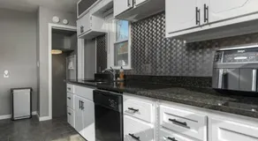 Parma Home w/ Hot Tub and Arcade room! - Image 5