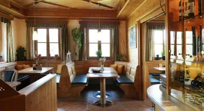 Weingut Dreisiebner Stammhaus - Image 2