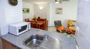 AQUAMARINA E HomeStay by Turismar - Image 4