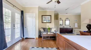Island Retreat - Great for Large Groups - Image 2