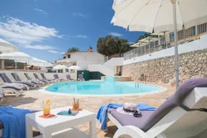 Lu' Hotel Maladroxia - Image 4
