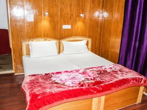 Hotel Real Siachen - Image 1