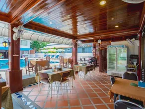 Rabbit Mansion Patong Hotel - Image 3