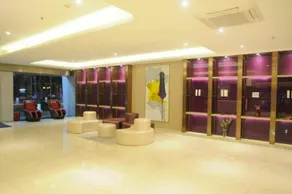 Lavande Hotels Guangzhou Fangcun Huadiwan Metro Station - Image 5