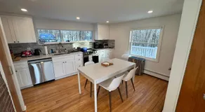 Cozy 3BR Home - Hudson Valley views near Woodbury Commons - Image 4