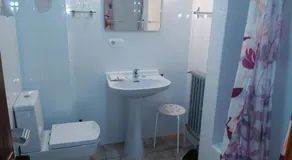 Hotel Vaqueros - Image 2