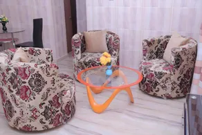 Dilida Guest Suites - Guest Room - Image 4