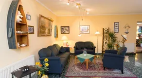 Hotel Garni Am Deich Zingst - Image 3
