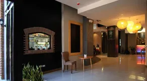 Cuarto Hotels Cebu - Image 2