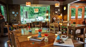 Bina's Haus Pousada, Cafeteria e Atelier - Image 3