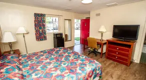 Coach House Inn - Image 2