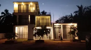 HOTEL Pearl White Residency - Image 5