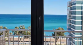 Stunning sea vistas by the beach - Image 5