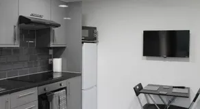 Bevois Valley Serviced Apartments - Comfort and Convenience - Image 5