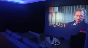Suite Privé avec Spa haut de gamme, Salle de Cinéma, Massage etc - Image 5