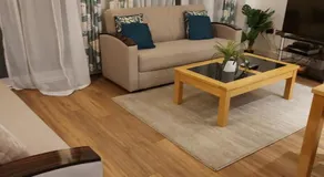 Large 2 Bed, 2 Bath, Free Parking & WiFi - Image 2
