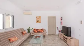 Pastida Olive Home - Image 2