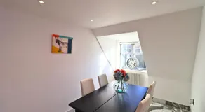 Modern and Stylish Penthouse Apartment next to Maidenhead Golf Course - Image 4