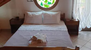 Mantemi house - Image 2