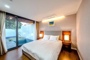 Seogwipo Smart Pool Villa - Image 3