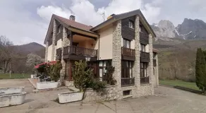 Hotel Cumbres de Valdeón - Image 4