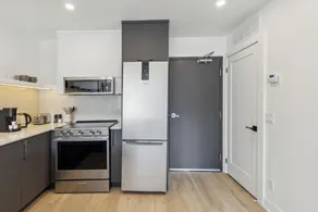 Downtown Collingwood Condos - Image 5