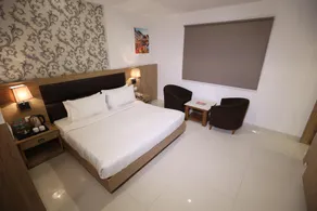 Cozy Stay - Image 3