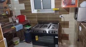 فيلا شاليه مستقل بالريف الاوربى بحمام سباحه 3 غرف 2 حمام بجوار هايبر وان - Image 4