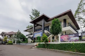 Urbanview Hotel Inkoppabri Cisarua Puncak - Image 5