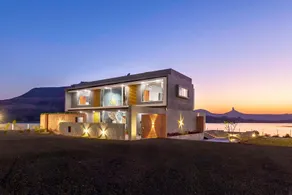 StayVista's Bellisimo Panorama - Lakeside Oasis with Infinity Pool, Modern Interiors, Open-to-Sky Bathtub, and Lush Green Lawn - Image 5