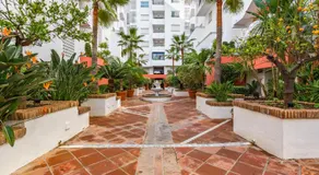 Modern Studio in Medina Garden - Puerto Banús - Image 3
