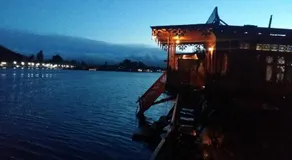 Jacqueline houseboat - Image 5
