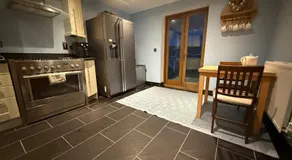 Charming Detached Cottage Guest Room in Silsoe Village - Image 4