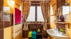 Apartman TULANIE 62 Kamzik Donovaly 2 IZBOVY Mezonet Deluxe parkovanie v podzemnej garáži ZDARMA - Image 2