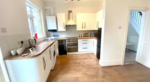 Merseyside - Image 4