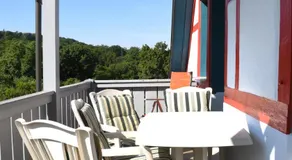 Attraente appartamento adatto alle famiglie con barbecue, terrazza e giardino | Vista sul giardino - Image 5