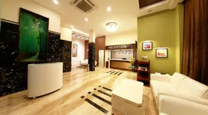 D Breeze Suites - Image 2