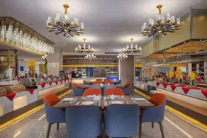 Kyriad Marvelous Hotel - Image 5