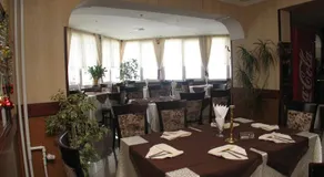 Family Hotel Yagoda88 - Free Parking - Image 3