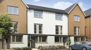 Elegant Double Room in a Family home with shared bathroom in Central Reading - Image 2