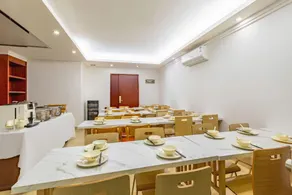 TOWO Premium Hotel (Shenzhen Shiyan Donghai Department Store) - Image 2