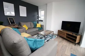 DELFT - Spacious Home, High Speed Wi-Fi, Free Parking, Terrace - Image 3