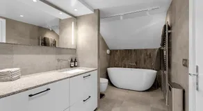 SK52 by the Sea, Unique spacious luxury, HG-17071 - Image 2