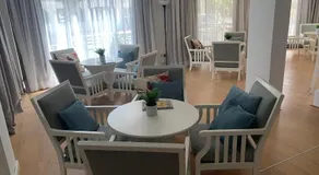 Pasithea Holiday Apartments - Image 3