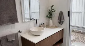 Private Rainforest Guesthouse in Doonan - Image 3