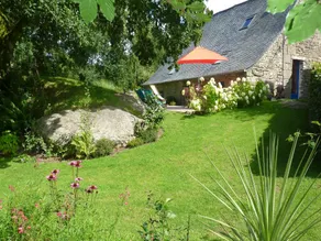 Holiday Home in Huelgoat near Monts dArree - Image 4