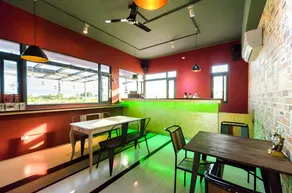Sea breeze Inn - Image 3