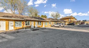 Park Motel - Image 5