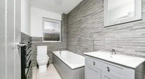 Newly Refurbished One Bedroom Ground Floor Flat - Image 2
