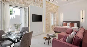 Modern-Vintage Old Town Suites - Image 2